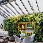 Le Parisis - Tour Eiffel Otel