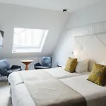 Otel Le Parisis - Tour Eiffel 4*