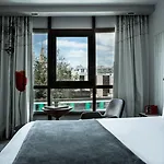 Le Parisis - Tour Eiffel Otel 4*