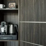 Le Parisis - Tour Eiffel Otel 4*