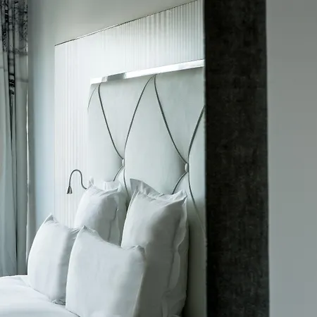 Hotel Le Parisis - Tour Eiffel Paris