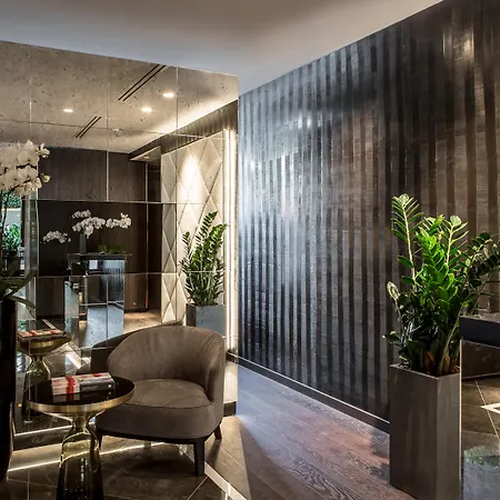 Hotell Le Parisis - Tour Eiffel