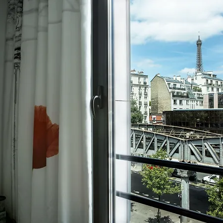 Le Parisis - Tour Eiffel