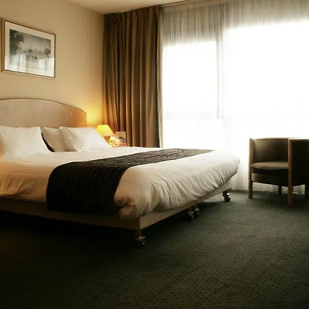 Hotel Le Parisis - Tour Eiffel