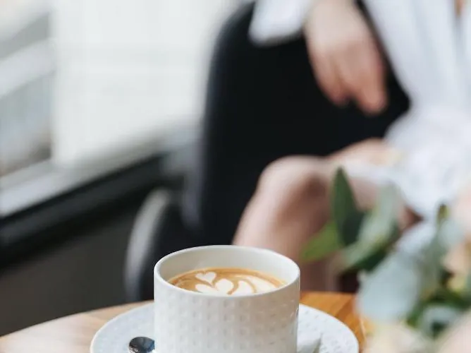 Otel Le Parisis - Tour Eiffel