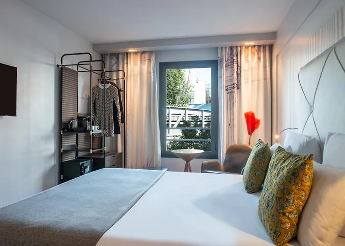 Le Parisis - Tour Eiffel 4*