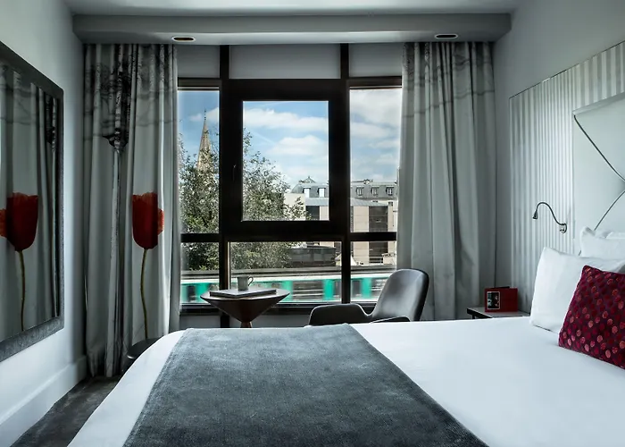 Le Parisis - Tour Eiffel Hotel 4*