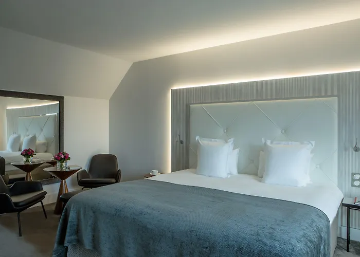 Le Parisis - Tour Eiffel