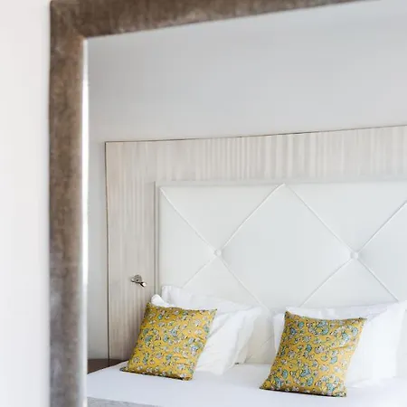 Le Parisis - Tour Eiffel Hotel