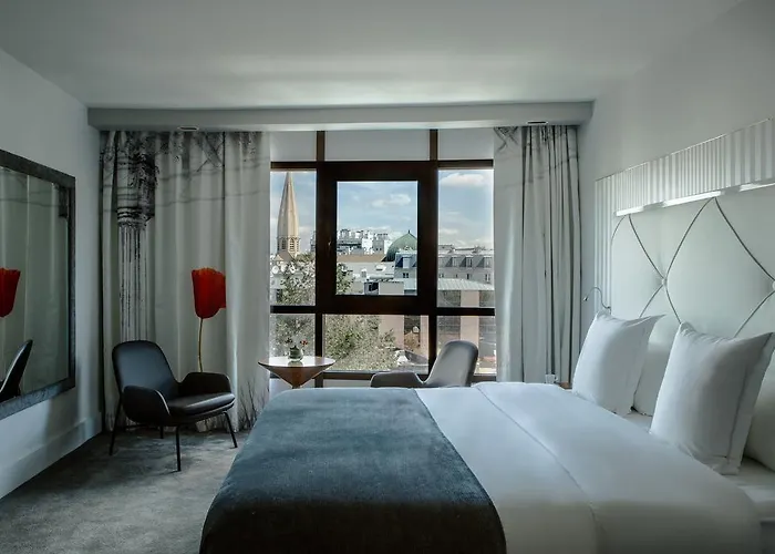 Le Parisis - Tour Eiffel 4* Paříž