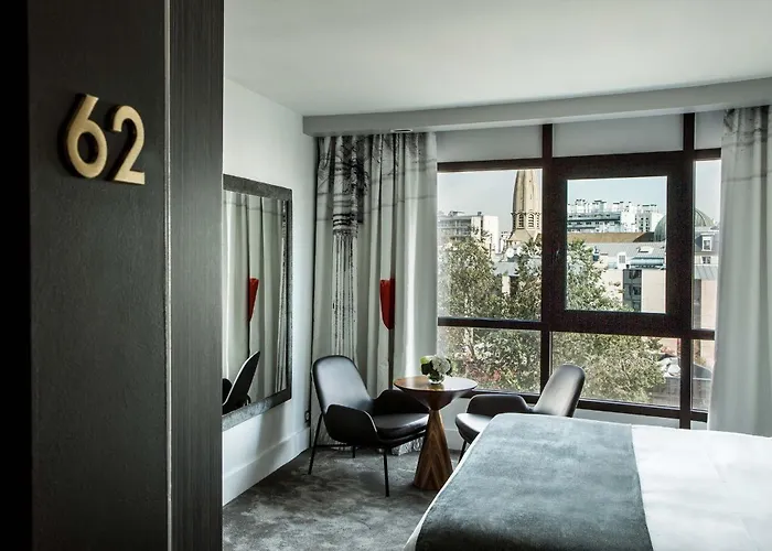 Le Parisis - Tour Eiffel Hotel 4*